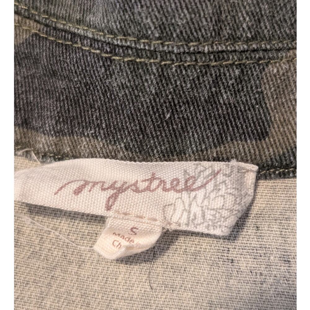 Mystree Shabby Chic Camo Velvet Trim Distressed Button Front Jacket Sz S - Picture 3 of 13